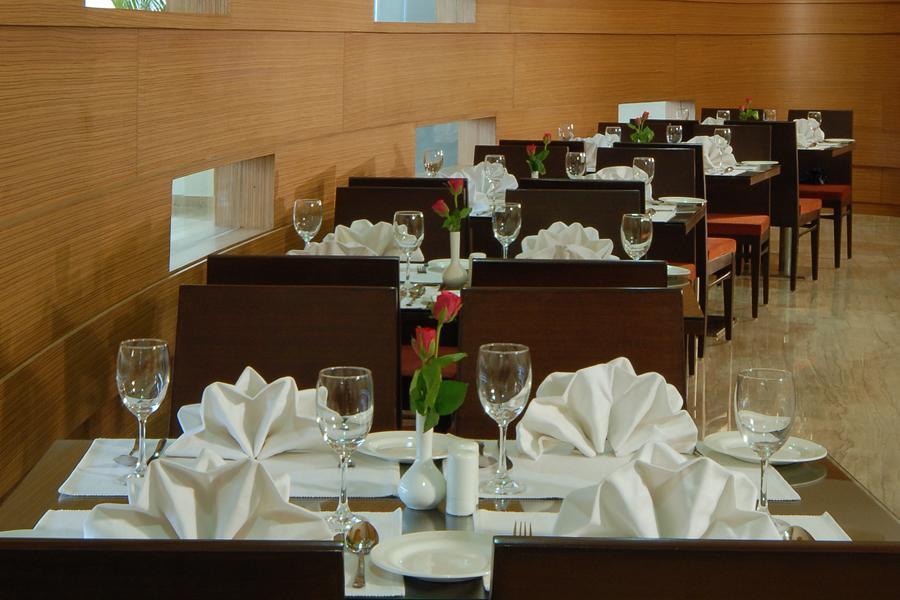 Hotel Sewa Grand Faridabad Εξωτερικό φωτογραφία